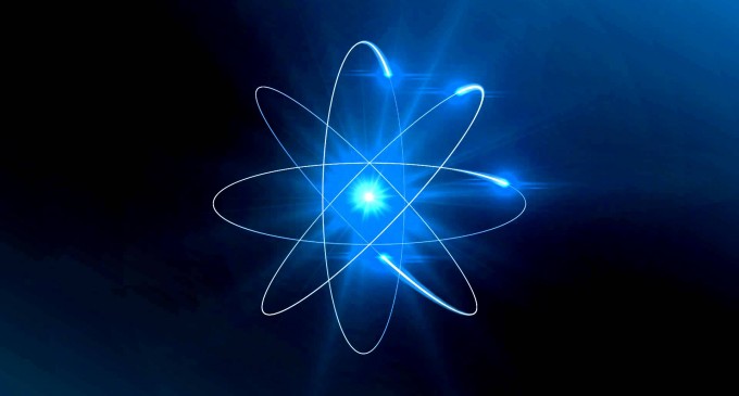 Quiz de 10 preguntas sobre el átomo - Imagen de desafío de MakeQuestions